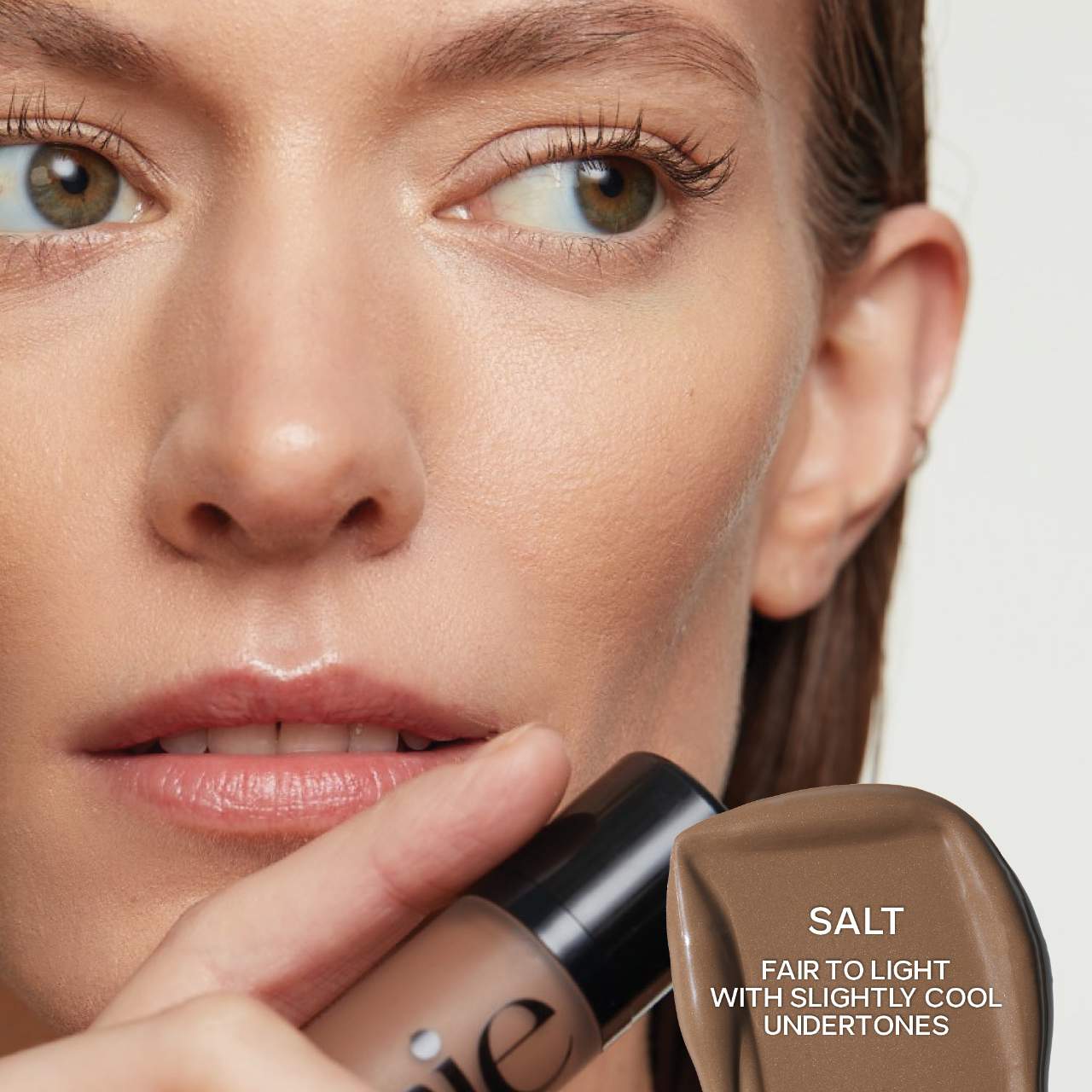 Saie Dew Bronze Soft-Focus Effortless Liquid Bronzer